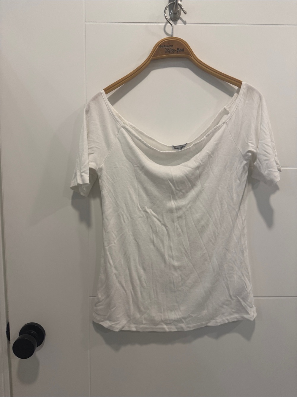 Splendid Women's White Scoop Neck Tee size large